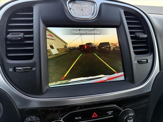 2020 Chrysler 300 Touring