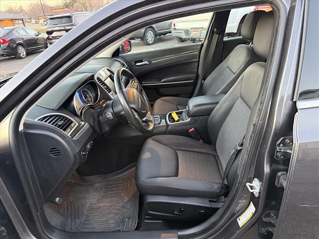 2020 Chrysler 300 Touring