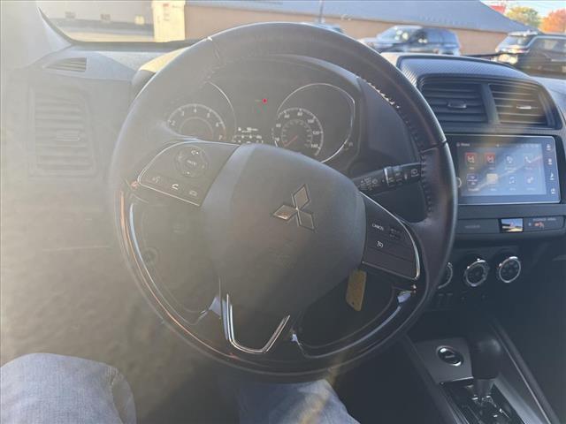 2019 Mitsubishi Outlander Sport LE
