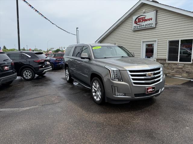 2017 Cadillac Escalade ESV Luxury