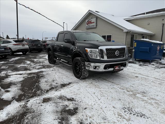 2017 Nissan Titan