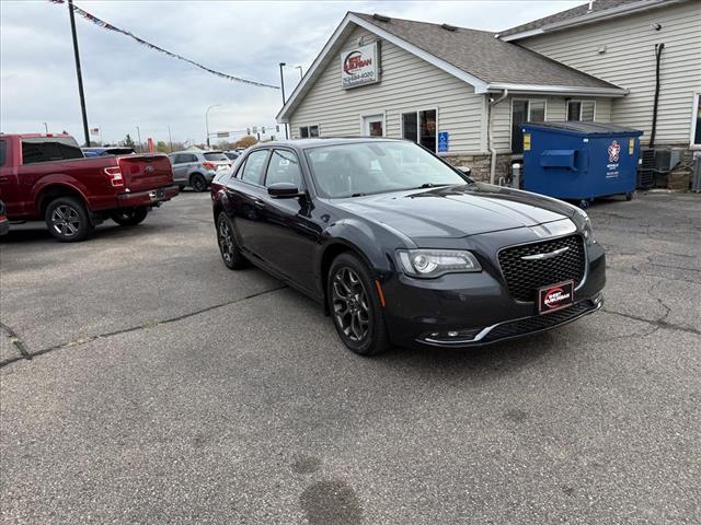 2018 Chrysler 300 S