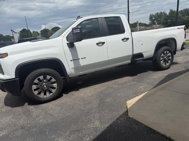 2024 Chevrolet Silverado 2500HD Custom