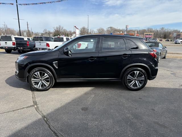 2023 Mitsubishi Outlander Sport SE
