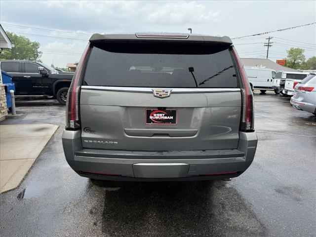 2017 Cadillac Escalade ESV Luxury