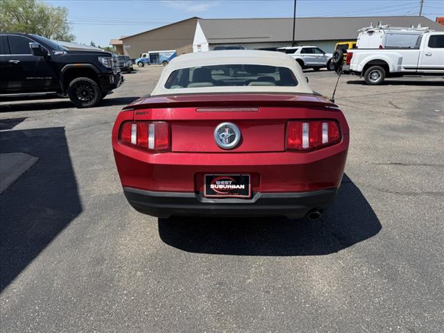 2010 Ford Mustang V6