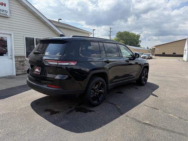 2022 Jeep Grand Cherokee L Altitude