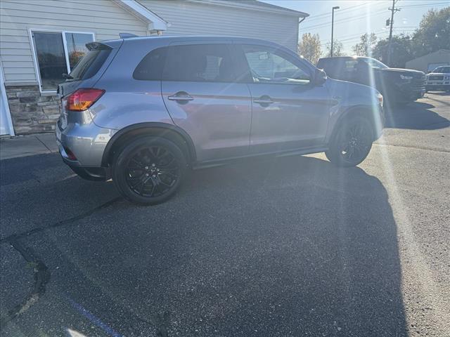 2019 Mitsubishi Outlander Sport LE