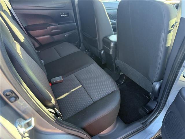 2019 Mitsubishi Outlander Sport LE