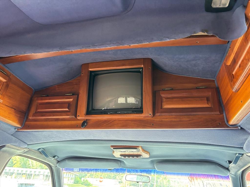 1996 Chevrolet G10 - Photo 13