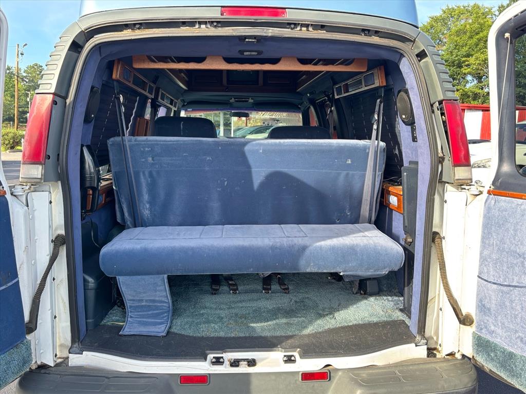 1996 Chevrolet G10 - Photo 16