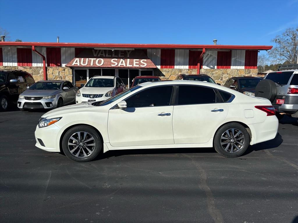 2017 Nissan Altima 2.5 SV's photo