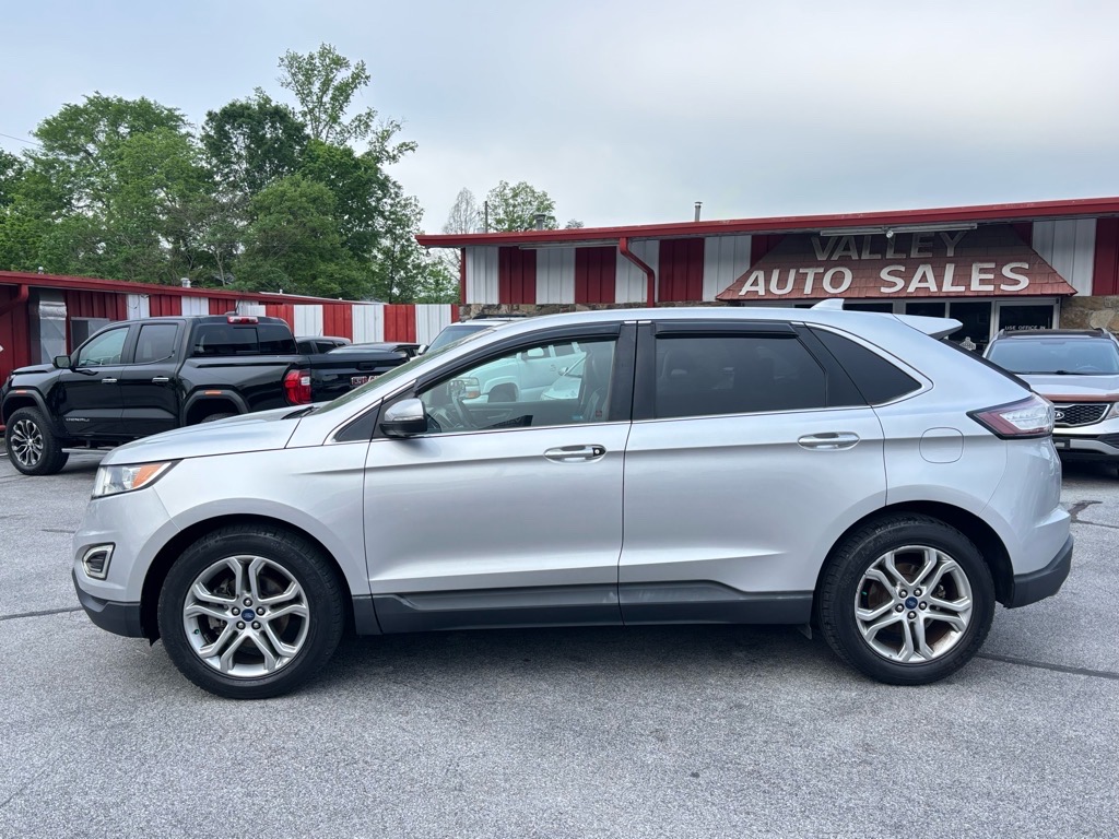 2018 Ford Edge Titanium's photo