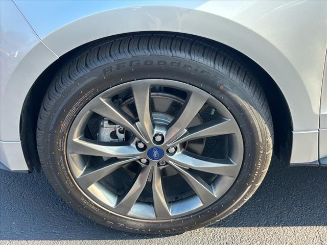 2016 Ford Edge Sport