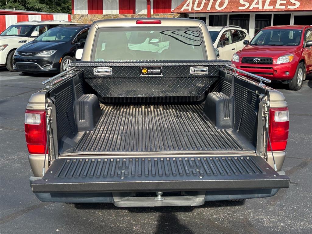 2004 Ford Ranger XL - Photo 9