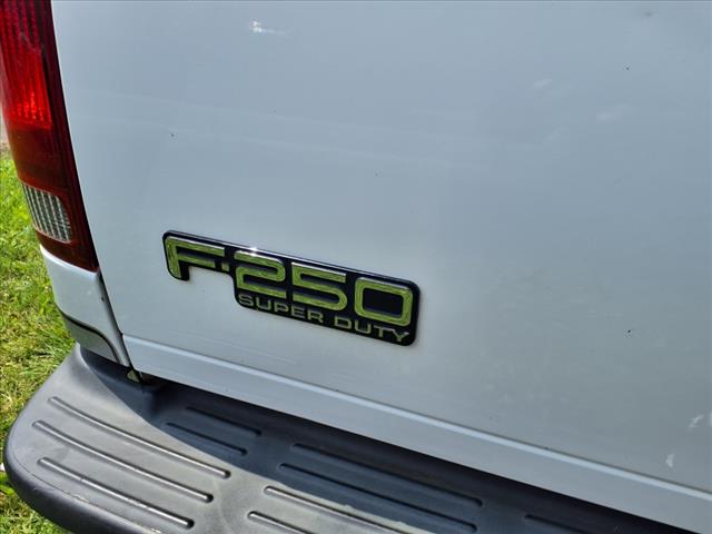 2001 Ford F-250 Super Duty XLT