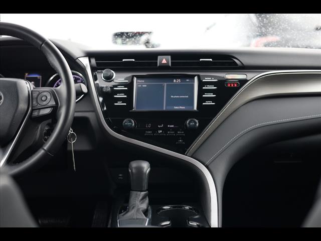 2019 Toyota Camry SE AUTO
