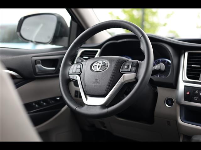 2015 Toyota Highlander AWD 4DR V6  LIMITED