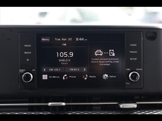 2024 Kia Carnival LX FWD