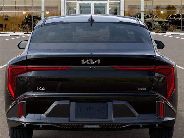 2025 Kia K4 GT-LINE FWD