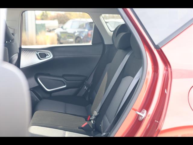 2021 Kia Soul LX IVT