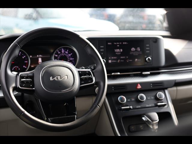 2024 Kia Carnival LX FWD
