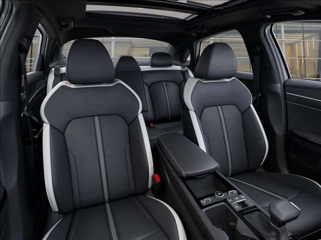 2025 Kia K5 GT-LINE AUTO FWD