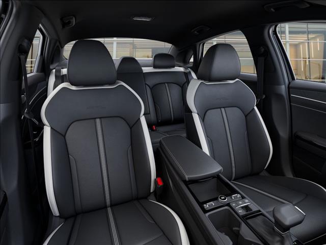 2025 Kia K5 GT-LINE AUTO FWD