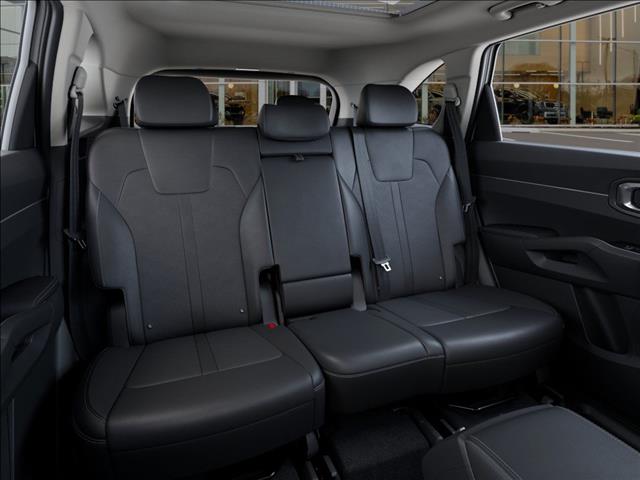2025 Kia Sorento S FWD