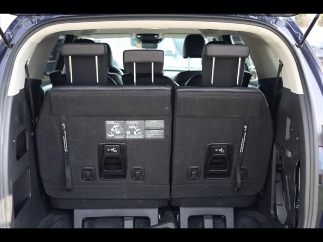 2024 Kia Carnival LX FWD