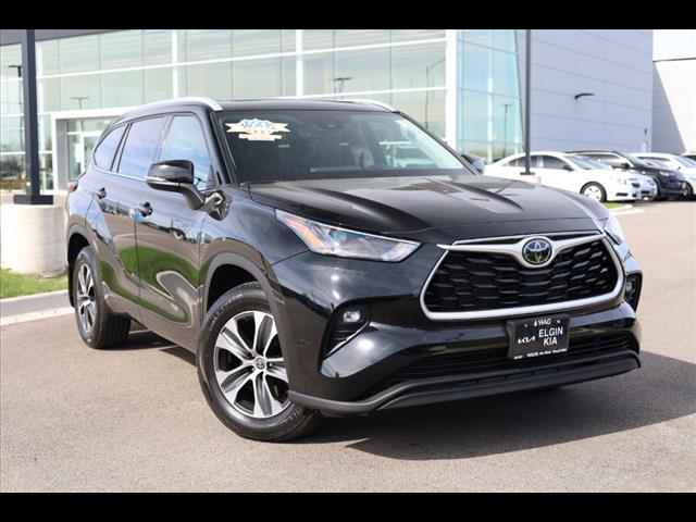 2022 Toyota Highlander XLE AWD