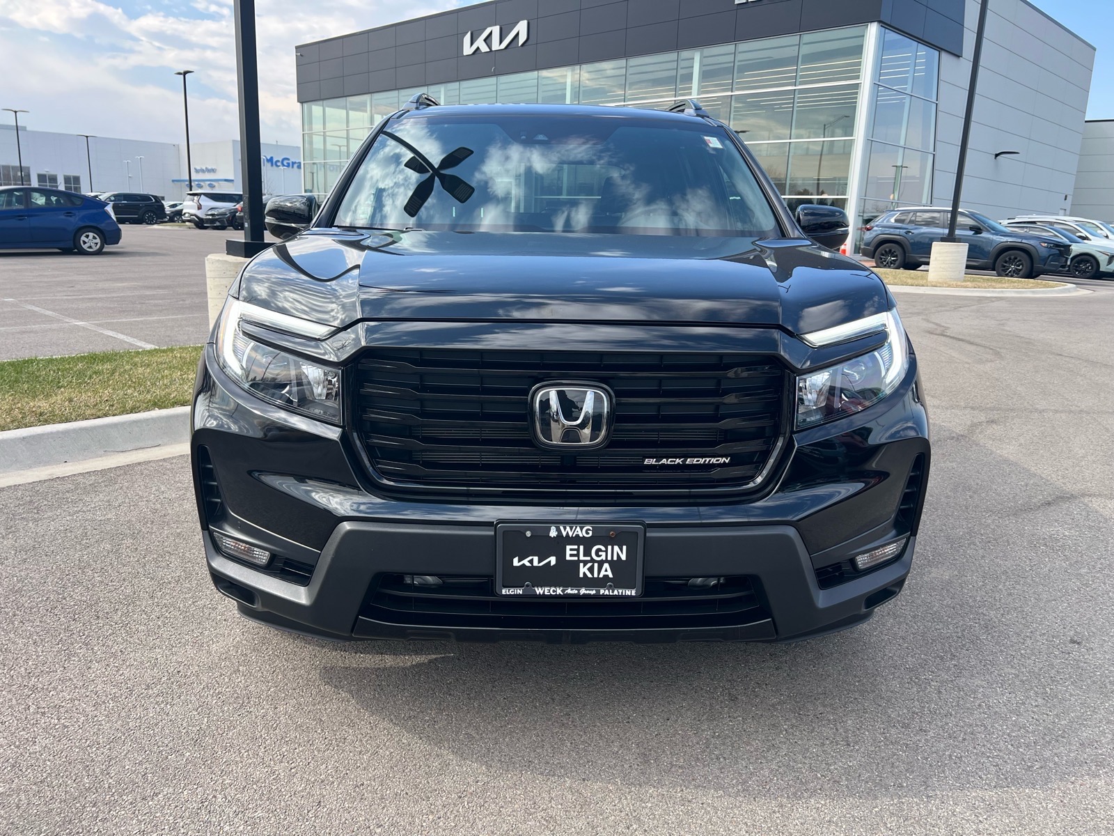 View vehicle photo 2