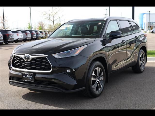 2022 Toyota Highlander XLE AWD