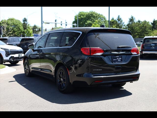 2023 Chrysler Voyager LX FWD