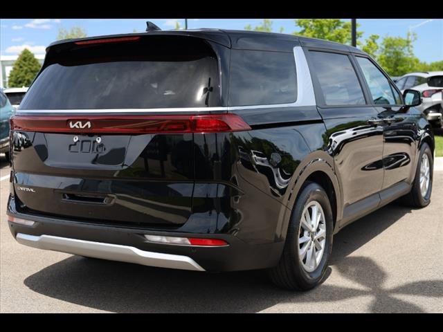 2024 Kia Carnival LX FWD W/SEAT PKG
