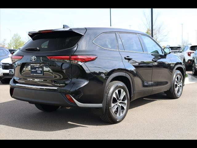 2022 Toyota Highlander XLE AWD