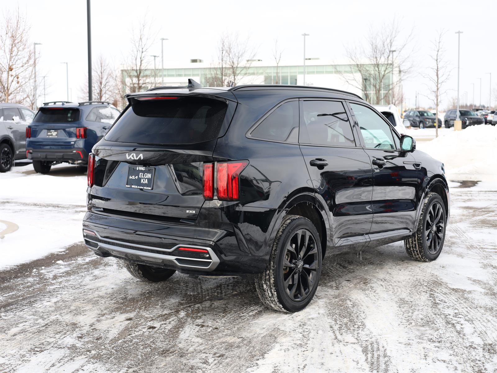 View vehicle photo 5