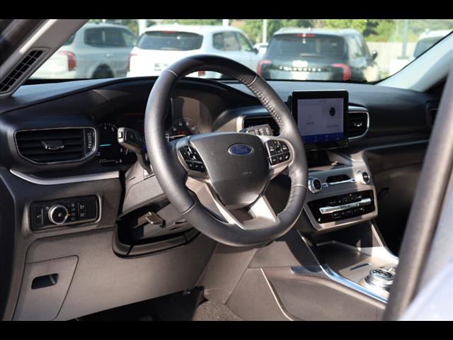 2023 Ford Explorer XLT 4WD