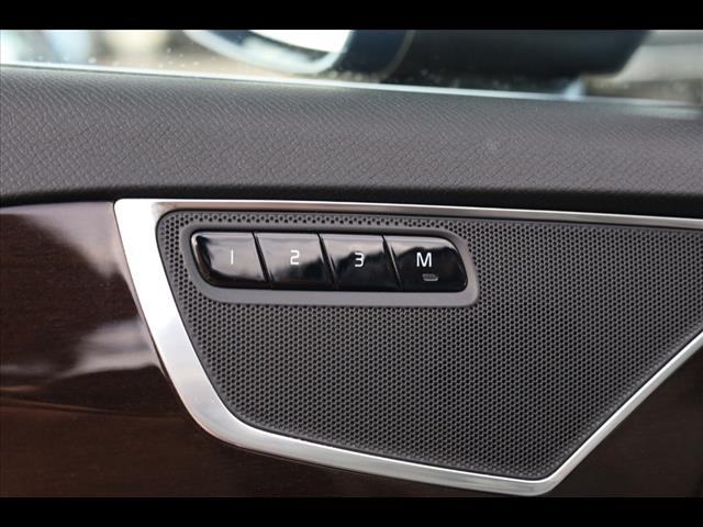 2019 Volvo XC90 T6 AWD MOMENTUM