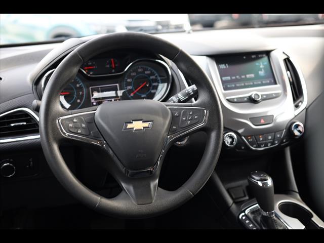 2017 Chevrolet Cruze 4DR HB 1.4L LT W/1SD