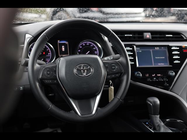 2019 Toyota Camry SE AUTO