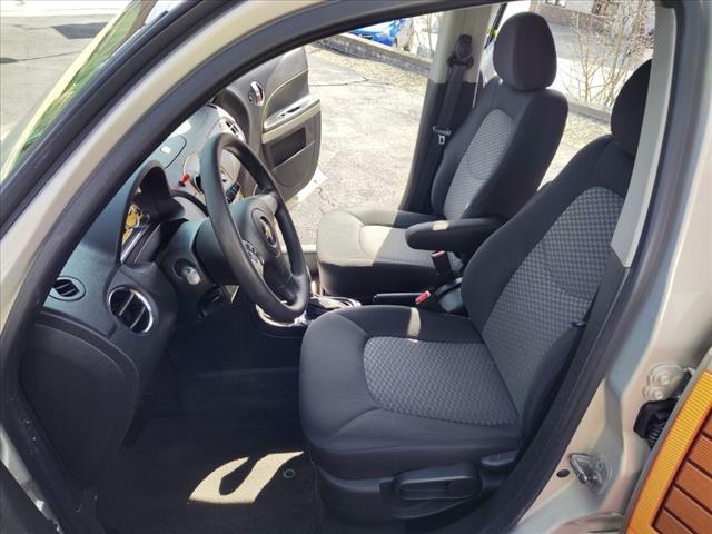 2009 Chevrolet HHR LS