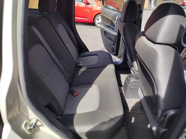 2009 Chevrolet HHR LS