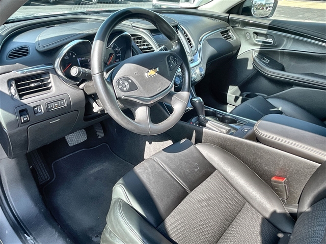 2017 Chevrolet Impala LT 1LT