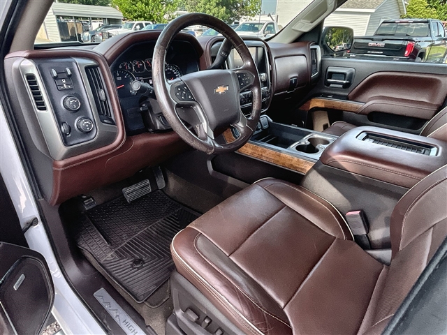 2017 Chevrolet Silverado 1500 High Country