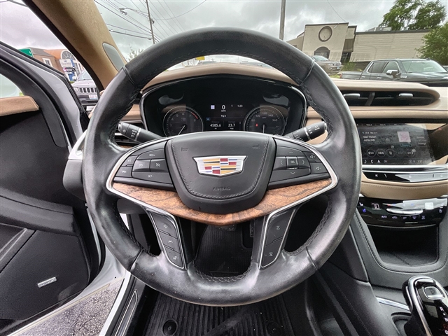 2021 Cadillac XT5 Premium Luxury
