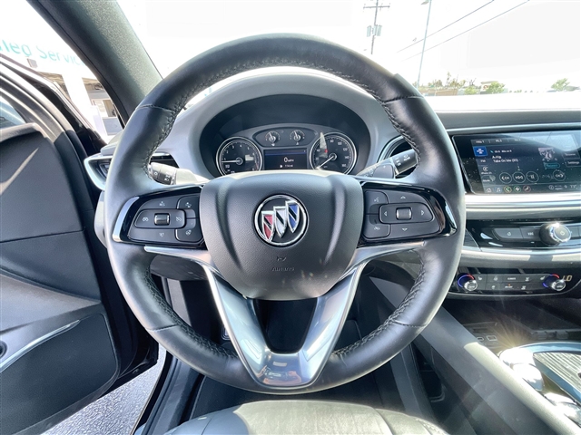 2022 Buick Enclave Essence