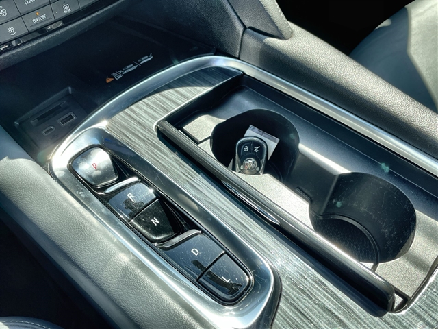 2022 Buick Enclave Essence