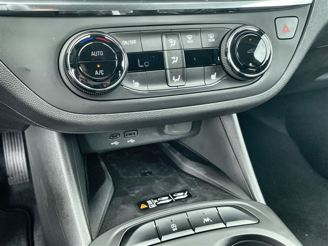 2025 Buick Envista Preferred