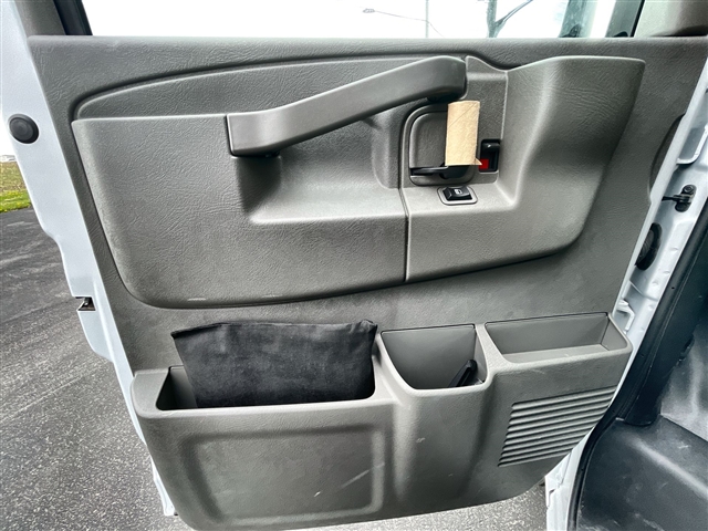 2024 Chevrolet Express 3500